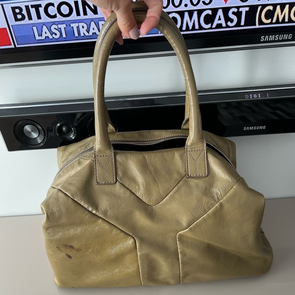 ⭐️ 🌴YSL Bag - Picture 2 of 6